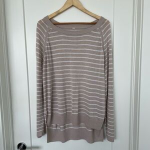 Lululemon Post Savasana Pullover in Heathered Cashew / White / Boolux Cashmere